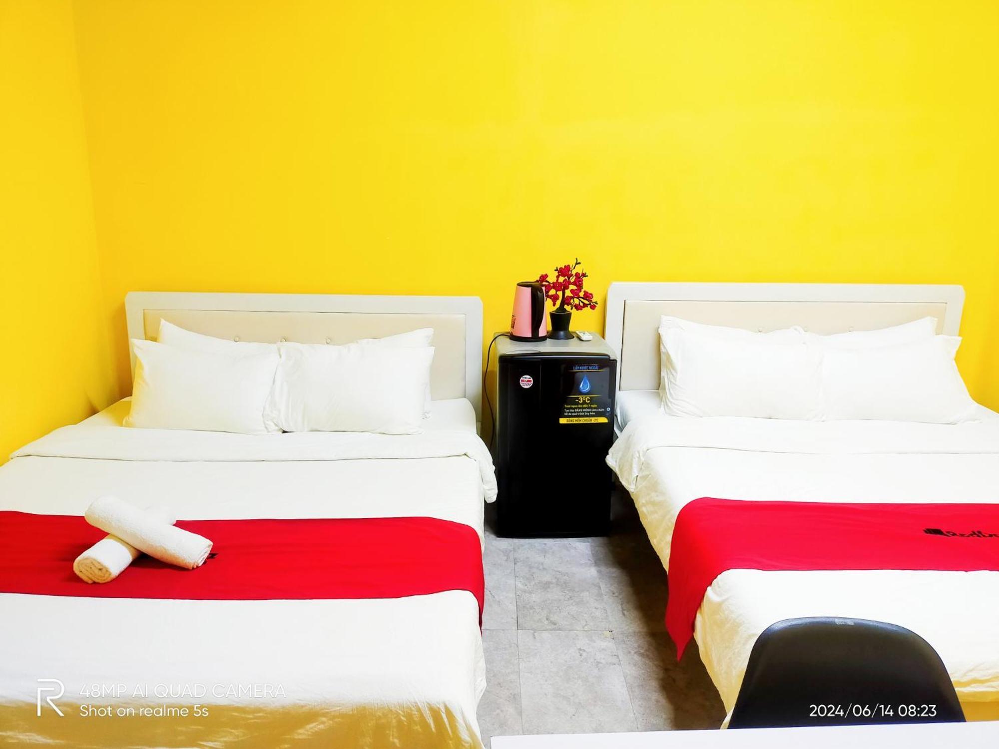 Shusimi House & Boutique Near Tan Son Nhat Airport Хошимін Екстер'єр фото