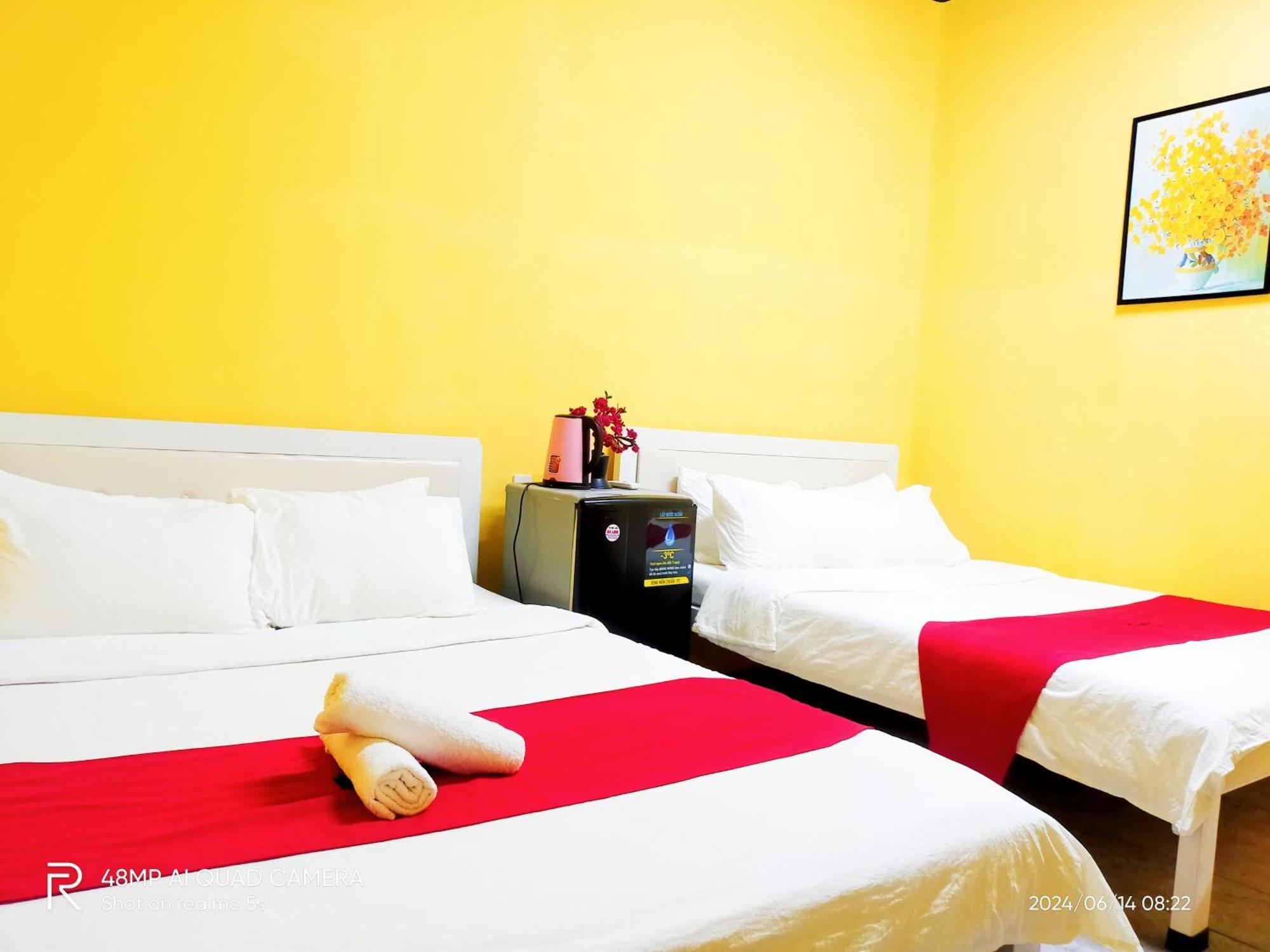 Shusimi House & Boutique Near Tan Son Nhat Airport Хошимін Екстер'єр фото